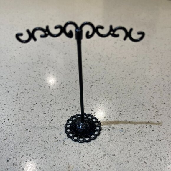 Earring Display Holder in black metal - New (419-420) - Picture 1 of 5